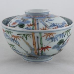 Object 2012385, Covered bowl, Japan.