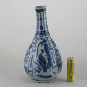 SOLD Object 2012473, Small bottle, China.