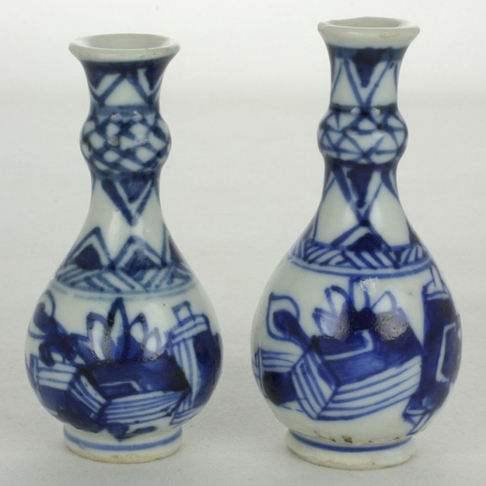 2010215F and 2010215G