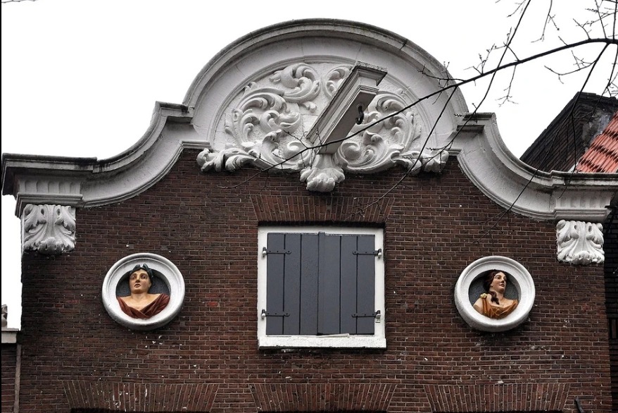 Oude Schans 6 Amsterdam woonhuis vader Christiaan Scholten met medallions ouders